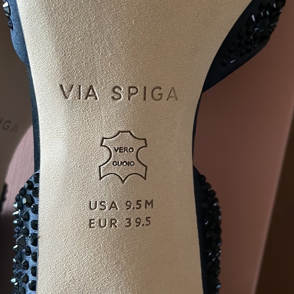 Via Spiga embellished satin d’Orsay pump, black 3.5”heel 9.5M 39.5 - Picture 7 of 12